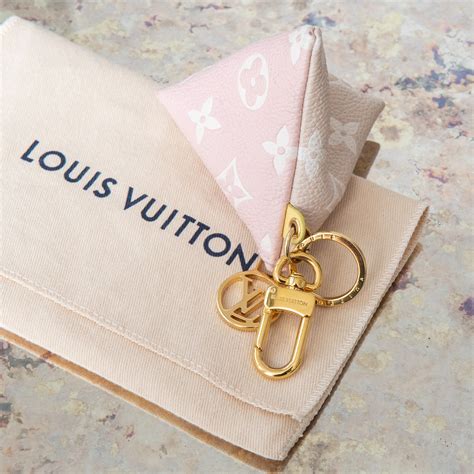 louis vuitton key holder berlingot|LV Dimension Key Holder and Bag Charm .